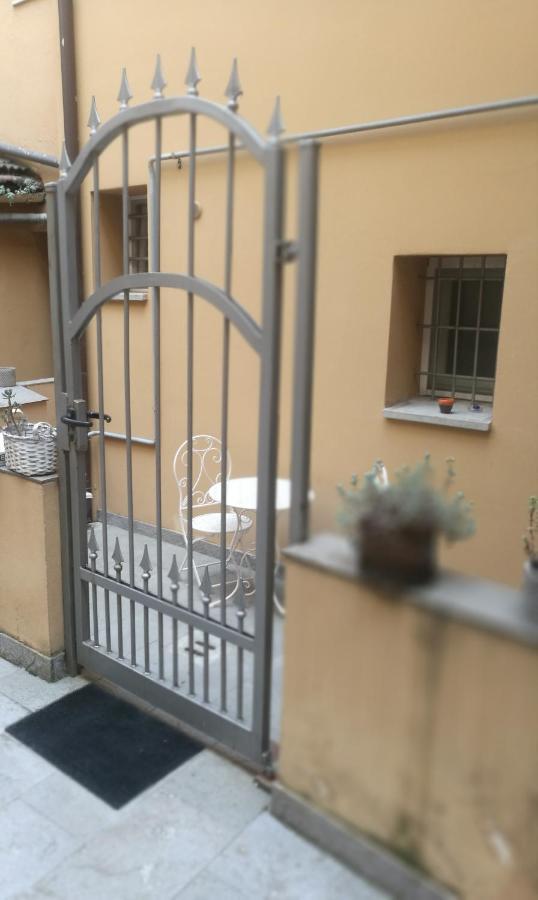 Casina Centotrecento-Romantic & Quite Apartment- Bolonha Exterior foto